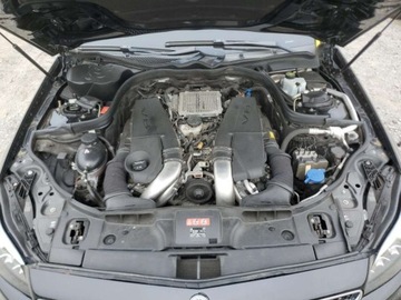 Mercedes CLS W218 2017 Mercedes-Benz CLS 550 4Matic 2017 4.6l 4.6 Benzyna 402KM, zdjęcie 6