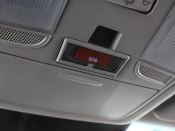 Hyundai Kona I Crossover Facelifting 1.6 GDI Hybrid 141KM 2022 Hyundai Kona XLine+ HEV automat navi kamera, zdjęcie 36