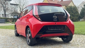 Toyota Aygo II Hatchback 5d 1.0 VVT-i 69KM 2014 Toyota Aygo 1.0 Benz. 70KM - 5Drzwi, MODEL 2015!, zdjęcie 5