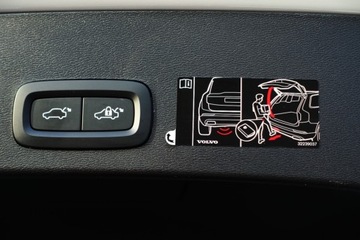 Volvo XC40 2021 Volvo XC 40 B4 Mild-hybrid AWD R-Design Bezwypadek salon PL FV23, zdjęcie 7