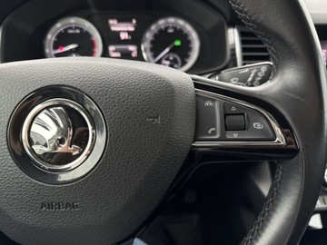 Skoda Kodiaq I SUV 2.0 TSI 180KM 2018 Skoda Kodiaq TSI 4x4 180KM Style Kam.360 Skora Aktywny tempomat DCC F, zdjęcie 17