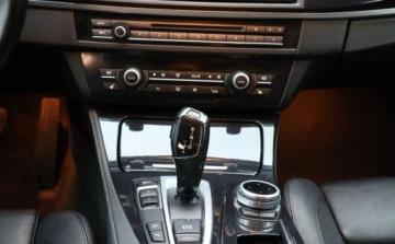 BMW Seria 5 F10-F11 Limuzyna 525d 218KM 2012 BMW Seria 5 XDRIVE 218 PS, Skorzana tapicerka, Bi xenon , Zadbana... 2.0, zdjęcie 6