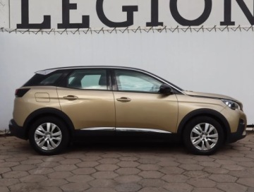 Peugeot 3008 II Crossover 1.2 PureTech 130KM 2017 Peugeot 3008 1.2 PureTech, Klima, Klimatronic, zdjęcie 5