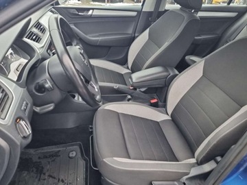 Skoda Rapid II Liftback Facelifting 1.0 TSI 110KM 2017 Skoda RAPID Skoda RAPID 1.0 TSI Ambition, polski salon, Benzyna 110KM, zdjęcie 13