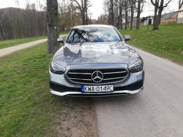 Mercedes Klasa E W214 Sedan Plug-In 2.0 300de 313KM 2023 Mercedes-Benz E 300e 4 Matic Hybryda Plug-in, zdjęcie 1