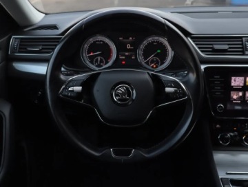 Skoda Superb III Kombi Facelifting 2.0 TSI 190KM 2021 Skoda Superb 2.0 TSI, Salon Polska, 1. Właściciel, zdjęcie 16