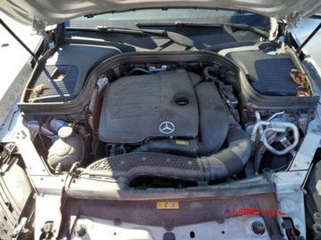 Mercedes GLC C253 2020 Mercedes-Benz GLC 2020 r., 2,0L 300 4MATIC 2.0 Benzyna 255KM, zdjęcie 11