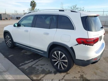 Mercedes GLB 2021 Mercedes-Benz GLB 250 2021 2.0 Benzyna 221KM, zdjęcie 3