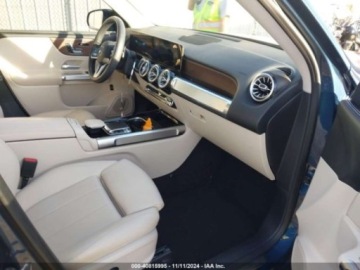 Mercedes GLB 2020 Mercedes-Benz GLB Mercedes-Benz GLB 250 SUV 2.0 Benzyna 221KM, zdjęcie 8