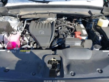 Toyota 2024 Toyota Grand Highlander Platinum 2024 2.4 Benzyna 265KM, zdjęcie 8