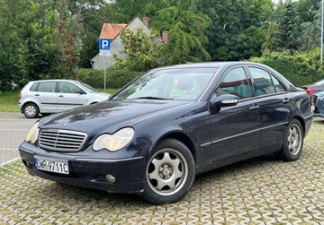 Mercedes Klasa C W203 Sedan W203 2.6 170KM 2000