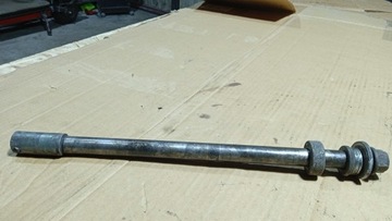 YAMAHA XJ 900 4KM 93-03 БОЛТ ПЕРЕДНЕЙ ОСИ КОЛЕСА ПЕРЕДНЕЙ ПОДВЕСКИ