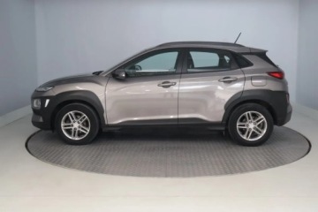 Hyundai Kona I Crossover 1.0 T-GDI 120KM 2018 Hyundai Kona 1.0 T-GDI, Salon Polska, Klima, zdjęcie 2