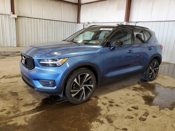 Volvo XC40 Crossover 2.0 T5 247KM 2020 Volvo XC 40 2020 VOLVO XC40 T5 R-DESIGN 2.0 Benzyna 248KM, zdjęcie 1