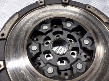 KOLO DVOUHMOTNÉ DVOUHMOTA OPEL VECTRA C 2.2