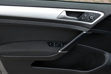 Volkswagen Golf VII Hatchback 3d 1.6 TDI-CR DPF 105KM 2014 Volkswagen Golf VII CUP Edition 1.6TDI 105KM 5drzwi ACC BOGATA Wersja 2014r, zdjęcie 19