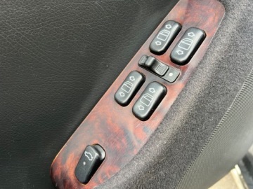 Mercedes Klasa S W220 Sedan 3.2 (320 CDI) 197KM 2002 Mercedes-Benz Klasa S Mercedes-Benz Klasa S W220 320 NAVIDVD Automat Tempo, zdjęcie 16