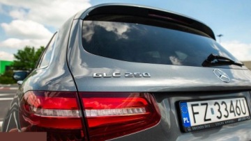 Mercedes GLC C253 SUV 2.0 250 211KM 2017 Mercedes GLC 250 4MATIC 211KM 9G-TRONIC 2017r Fra VAT23%, zdjęcie 13