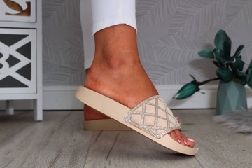 Женские тапочки стильная элегантная обувь стегала