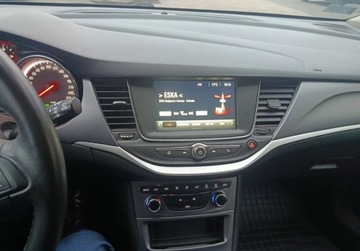 Opel Astra K Hatchback 5d 1.4 Turbo 125KM 2019 Opel Astra Pierwszy wlasciciel. Salon Polska 1.4 Benzyna 125KM, zdjęcie 6