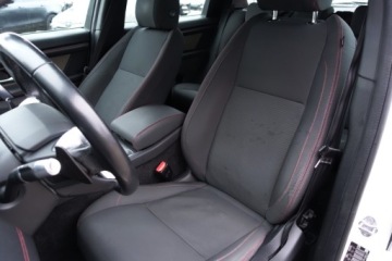 Land Rover Discovery Sport SUV 2.0 SD4 240KM 2019 Land Rover Discovery Sport SalonPL AWD 1rej.2020 Kamera Tempomat ATPC, zdjęcie 9