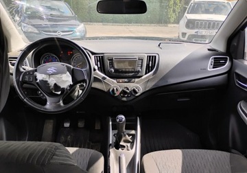 Suzuki Baleno III 2018 Suzuki Baleno I rej 2019r. Salonowy. 1.2 Benzyna. Uszkodzone boki. Jezdzi., zdjęcie 5