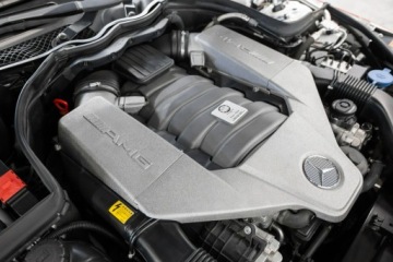 Mercedes Klasa C W204 2011 Mercedes C 63 AMG Coupe Performance 487KM, zdjęcie 20