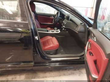 Kia Stinger Liftback 3.3 T-GDi 366KM 2018 Kia Stinger Gt2 2018 3.3 Benzyna 365KM, zdjęcie 9