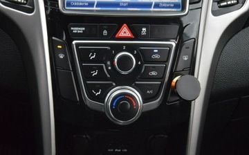 Hyundai i30 II Wagon 1.4 CVVT 100KM 2015 Hyundai i30 1.4B 2015r Navi Kamera 121 Tys Km Sprowadzony Oplacony, zdjęcie 24