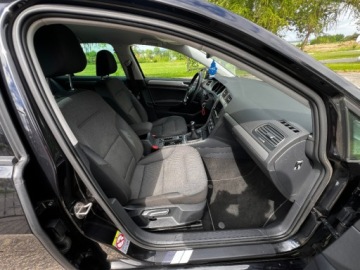 Volkswagen Golf VII Hatchback 3d 1.4 TSI 122KM 2014 Volkswagen Golf VII 1.4 Benzyna 122KM Comfortline, zdjęcie 13