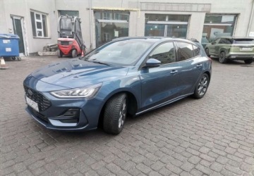 Ford Focus IV Hatchback Facelifting 1.0 EcoBoost 125KM 2025 Ford Focus Ford Focus 1.0 EcoBoost ST-Line X Benzyna 125KM, zdjęcie 3