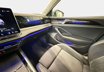 Volkswagen Passat B8 Variant Facelifting 2.0 TDI SCR 150KM 2024 Volkswagen Passat Wielki wyswietlacz - ACC 210h - Virutal Cockpit - Alcant, zdjęcie 31