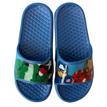 ДЕТСКИЕ ЛЕГКИЕ ПЛЯЖНЫЕ ШЛЕПКИ ДЛЯ БАССЕЙНА AVENGERS MARVEL 30/31