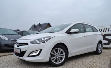 Hyundai i30 II Wagon 1.4 CVVT 100KM 2014 Hyundai i30 bogate wyposazenie - Niski przebieg - zarejestrowane 1.4 100KM, zdjęcie 12