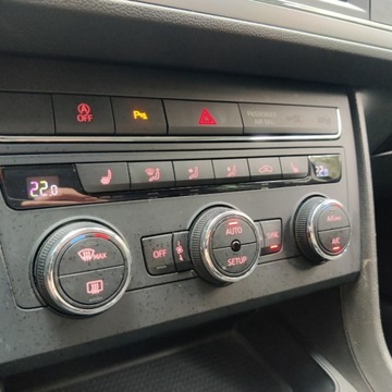 Seat Leon III SC Facelifting 1.2 TSI 110KM 2017 Seat Leon Seat Leon III 1.2 CarPlay Navi Radar Jeden Wlasciciel Serwis ASO, zdjęcie 15