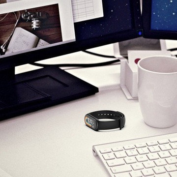 TECH-PROTECT ICONBAND XIAOMI SMART BAND 8 / 8 NFC АРМИЯ ЗЕЛЕНЫЙ