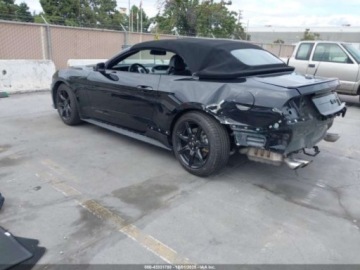 Ford Mustang VI 2020 Ford Mustang GT Premium 2020 5.0l 5.0 Benzyna 460KM, zdjęcie 3