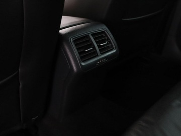 Volkswagen Golf VII R 3d 2.0 TSI 300KM 2014 Volkswagen Golf 300KM Historia serwisowa VW, zdjęcie 39