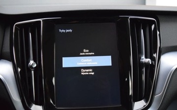 Volvo V60 I Kombi Facelifting 2.0 D3 DRIVE-E 150KM 2018 Volvo V60 2.0 D Automatic Skora Navi Ledy Virtual Kamera 2.0 Diesel 150KM, zdjęcie 29