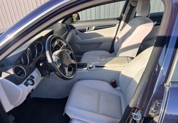 Mercedes Klasa C W204 Limuzyna 1.8 180 CGI BlueEFFICIENCY 156KM 2011 Mercedes-Benz Klasa C 1,8 benzyna 156KM, Automat, Idealny Stan, Bardzo Zad, zdjęcie 10