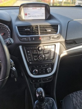 Opel Mokka I SUV 1.6 ecoFLEX 115KM 2013 Opel Mokka 1.6 benzyna 116km / Navi / Alu / 2x PDC, zdjęcie 13