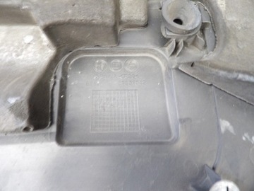 Верхняя крышка двигателя Alfa Romeo Giulietta 2.0 jtdm