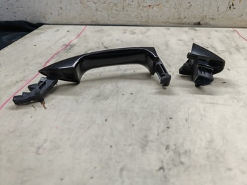 KLIKA DVEŘE LEVÝ ZADNÍ MERCEDES W204 LAK 197U A2047600170 A2047600320