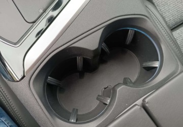 Peugeot 3008 II Crossover 1.2 PureTech 130KM 2017 Peugeot 3008 Bezwypadkowy - serwis - wersja Allure 1.2 Benzyna 131KM, zdjęcie 36