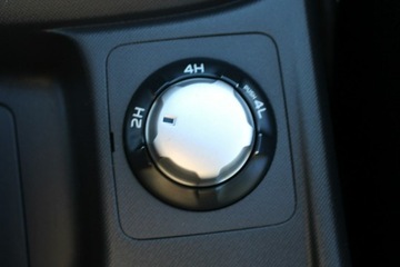 Isuzu D-Max II Single Cab Facelifting 1.9 Ddi 163KM 2019 Isuzu D-Max 1.9 D 4WD L Podwójna Kabina F-vat, zdjęcie 26