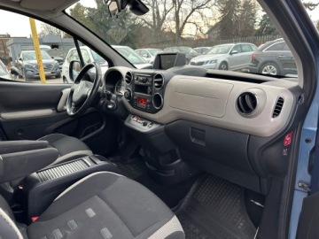 Citroen Berlingo II Van Long Facelifting 1.6 HDi 92KM 2015 Citroen Berlingo XTR/Pół automat/1.6 HDI 92KM/, zdjęcie 17