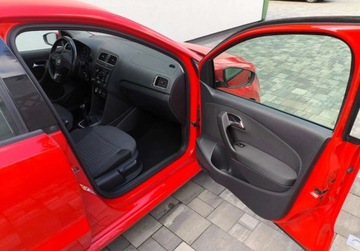 Volkswagen Polo V Hatchback 5d 1.4 85KM 2010 Volkswagen Polo 1.4 16V Highline Optimum, zdjęcie 8