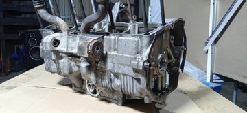 SUZUKI GSF 600 BANDIT CRANKERS КОРПУС БЛОКА ДВИГАТЕЛЯ ВЕРХНИЙ НИЖНИЙ ШАТАНТ