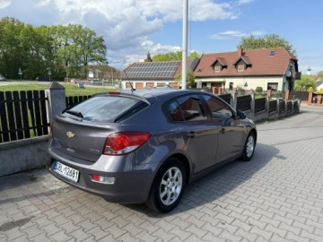 Chevrolet Cruze Hatchback 5d 2.0 VCDI 16V DOHC 163KM 2013 Chevrolet Cruze 1,6 benzyna 126 ps 93 tyś km, zdjęcie 5