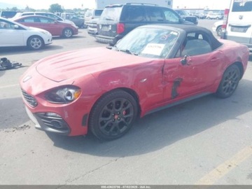Fiat 124 Spider 2018 Fiat 124 Spider Abarth 2018 1.4l 1.4 Benzyna 164KM, zdjęcie 1